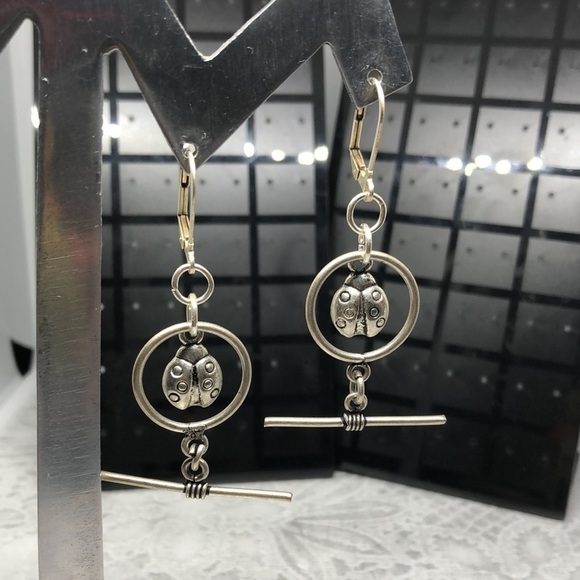 𝅺Vintage silver tone fun lady bug long statement earrings - Picture 1 of 4